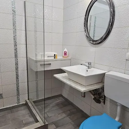 Black Sea Retreat Boutique Private Parking 公寓 那沃达利