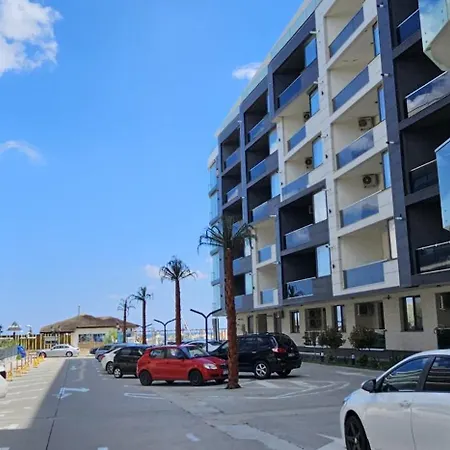 Black Sea Retreat Boutique Private Parking Apartment *